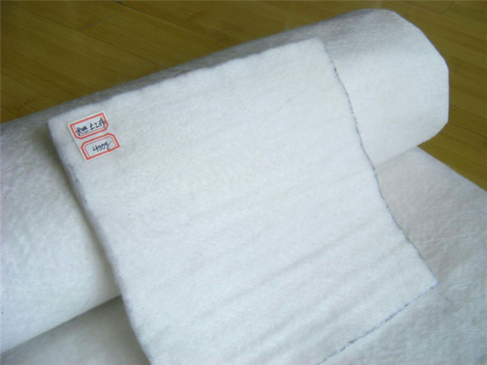 聚酯長(zhǎng)絲土工布